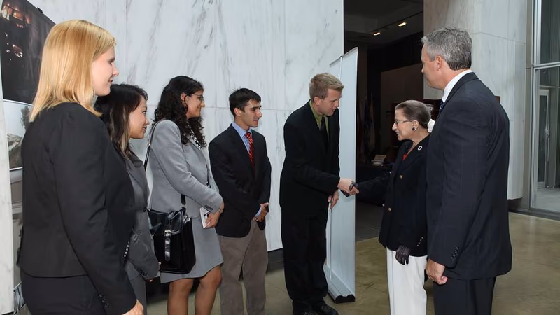 What to Wear to Court in Long Island & New York: Complete Guide